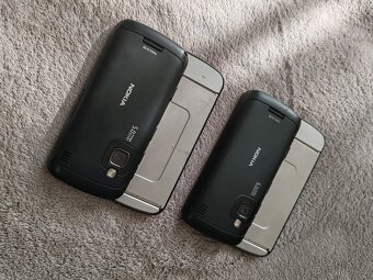 Nokia C6-00 - RETRO - 3