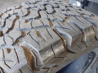 Pneu BFGoodrich All Terrain T/A 265/60R20 121/118S - 3