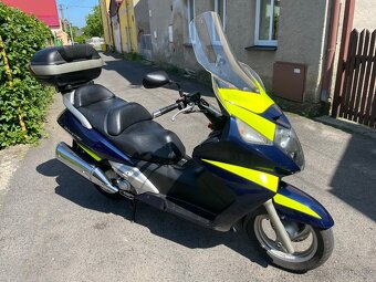 HONDA SILVER WING FJS 600 - 3