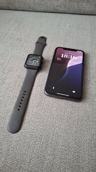 IPhone 11 + Apple watch 3 - 3