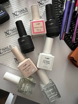 Prodám vše na modeláž nehtu , vše co je na foto - 3