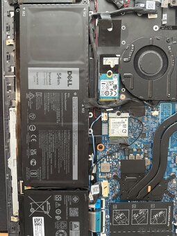 DELL INSPIRON 5515 - AMD RYZEN 5700U - 3