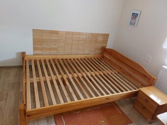 Postel + noční stolík 2ks - 3