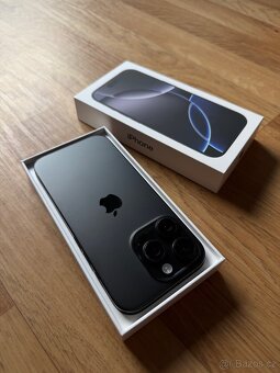 Apple iPhone 16 Pro 128GB černý - 3