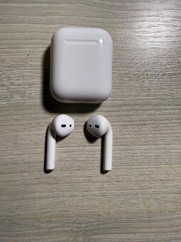 Apple AirPods (2. generácia) - 3