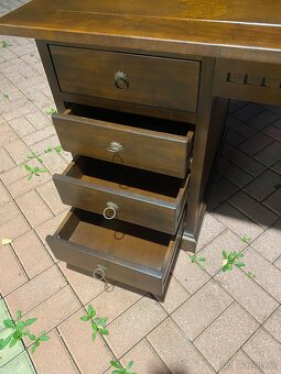 Psací stůl v koloniálním stylu - 3