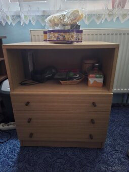 prodám nábytek - 3