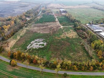 Prodej komerčního pozemku v k.ú. Dívčice - 3