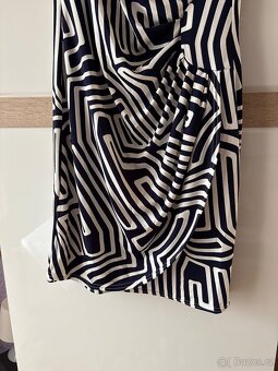 Luxusní šaty Paris - 3