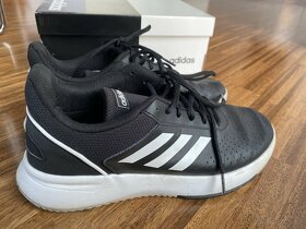 Adidas pánská sportovní obuv Courtsmash velikost 44 - 3