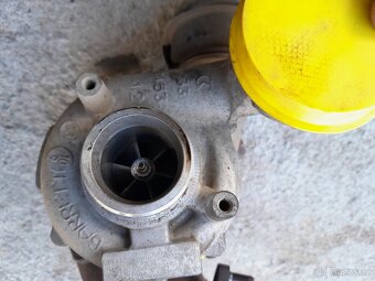 Turbo 1.9 TDI 77kw Octavia/Golf - 3