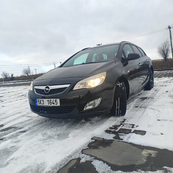 Prodam opel astra j 1.7 SDTI. - 3