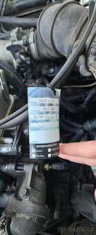 Mitsubishi Carisma 1.6i - Nezničitelný parťák za super cenu - 3