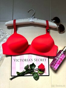 NOVÁ Victoria´ s Secret luxusní podprsenka US34DD - 3