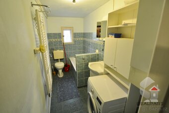Prodej bytu 1+1, Šmeralova, 5. patro bez výtahu, blízko univ - 3