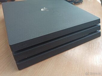 PlayStation 4 Pro - 3