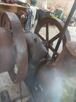 Stabilní motor lorenz - 3
