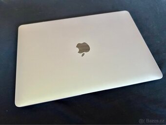 Apple MacBook Air 13" 2020, M1 8-core 8GB/256GB Space Grey - 3