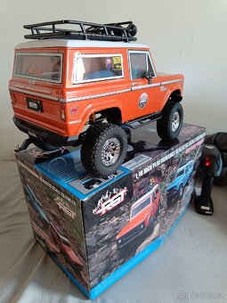 RC model cruiser bronco RST - 3