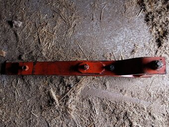 Spodní nakladačový závěs Zetor - 3