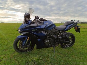 Suzuki GSX 1000 GT - 3