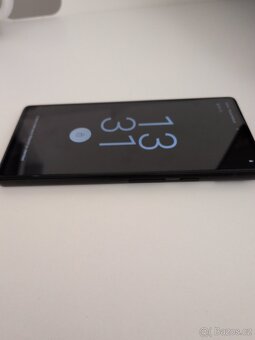 Pixel 6a (Google) - 3