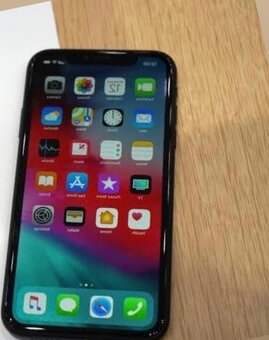 iPhone XR 64gb Bílý - 3