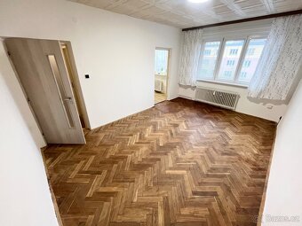 Byt 2+1 Tylova ulice pronájem - 3