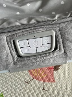 Houpací a vibrující lehátko Ingenuity - 3