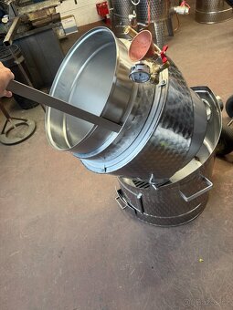 Kotel na zabijačku dvouplášť 130L - 3