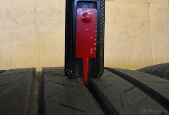 letní pneu 245/40-20 Goodyear - 3