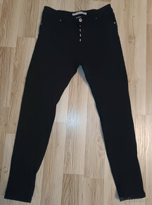 Dámské černé džíny s knoflíky Newplay - vel. S/M - 3