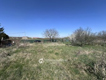 Prodej pozemku, zahrada 514 m2 s možností výstavby - Znojmo - 3