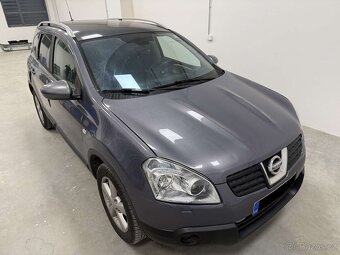 Nissan Qashqai 2.0 DCi, 7míst, 4x4, tažné,panorama - 3