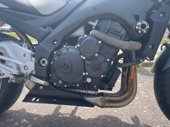 Suzuki GSR600 - 3