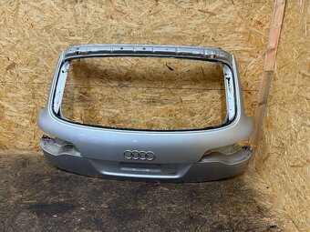 HOLÉ PÁTÉ DVEŘE KUFRU AUDI Q7 4L - 3
