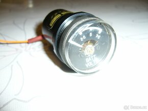 Voltmetr v kulatém provedení průměr 30 mm - 3