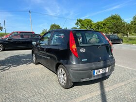 Fiat Punto pravé zadní světlo - 3