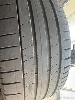 Letní pneu Perelli 325/30 a 285/35 R21 - 3