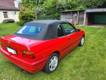 Kabriolet Ford Escort 1.4 - 3