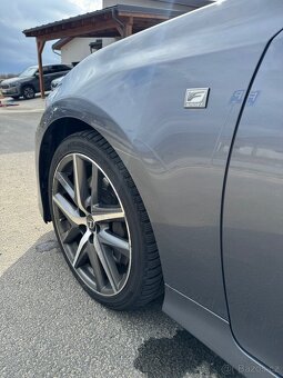 Lexus GS450h F Sport - 3