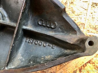 DKW NZ 350-1 kryt motoru - 3