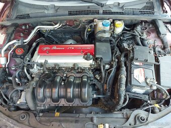 Prodám Alfa Romeo 159 2.2i JTS twin spark - 3