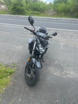 Honda CB500F - 3