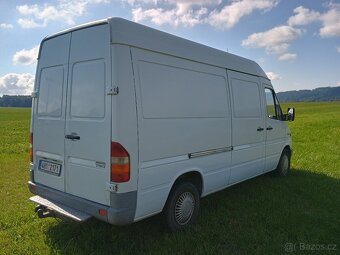 Mercedes-Benz Sprinter - 3