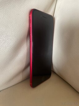 iPhone 8, 64 GB. - 3