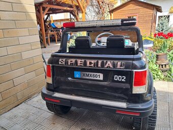 Elektrická auto policie - 3