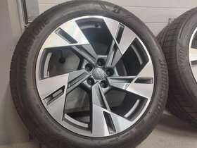 Alu kola Audi Q8 E-Tron r20 4KE601025T - 3