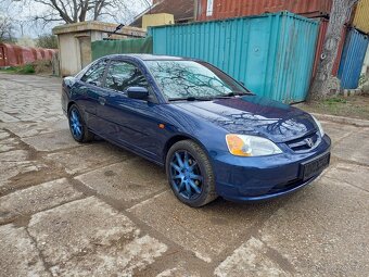 Honda Civic 7g coupe - 3