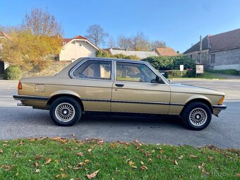 Prodám BMW e21 323i 105 kw r.v.1981 - 3